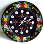 Quartz "pie dish" clock